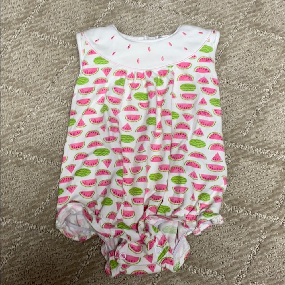 Kissy kissy watermelon bubble